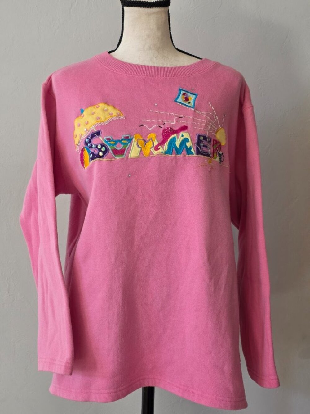 Quacker Factory Summer Sequin & Embroidered Sweatshirt – Large (Vintage style)